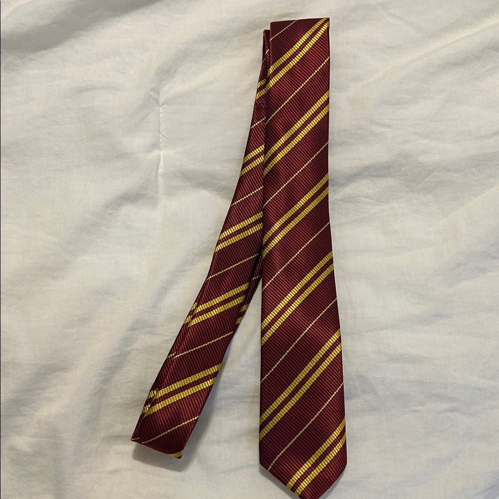 Miss Fantasy Striped Burgundy and Yellow Tie Harry Potter Cosplay long